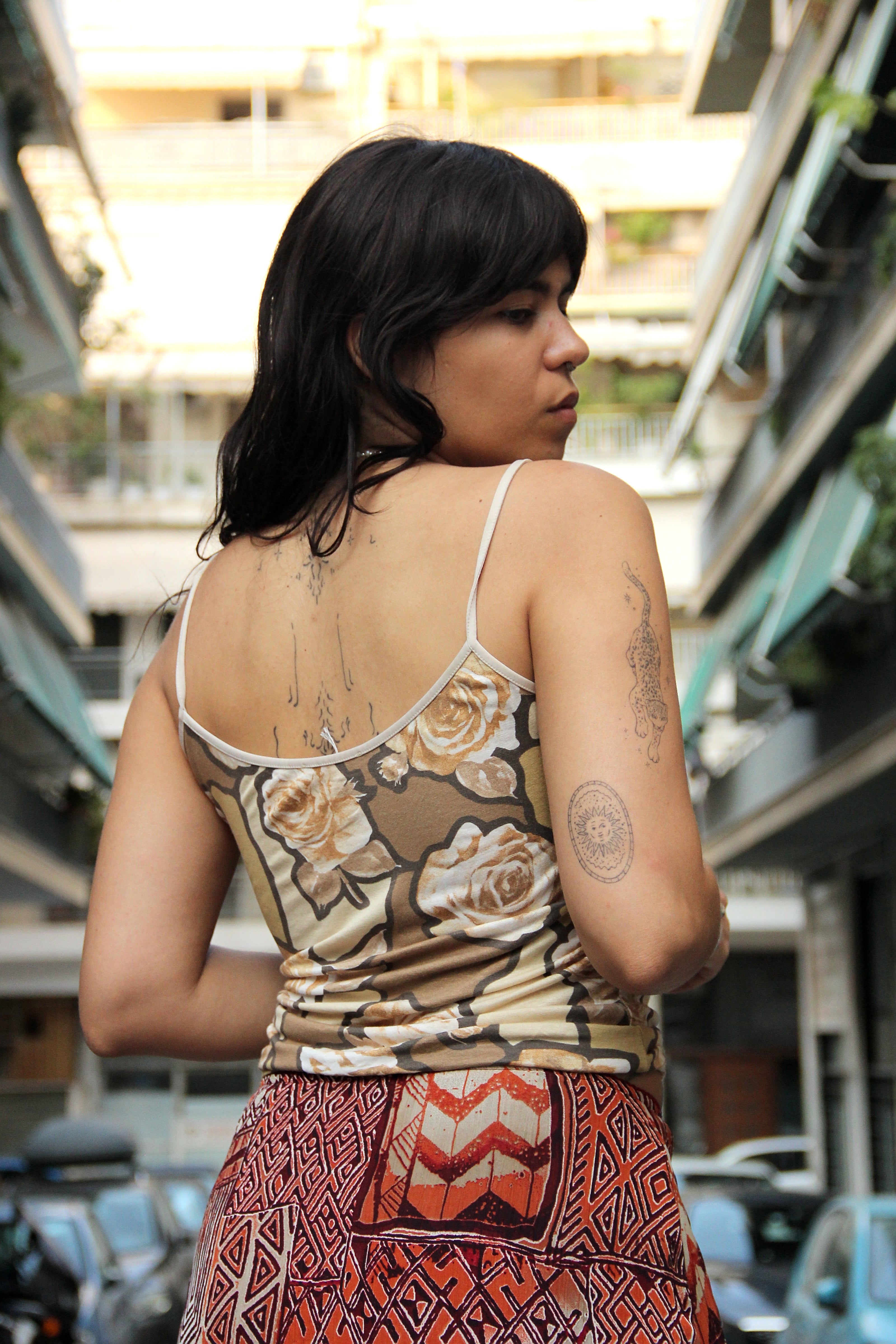 Super cute vintage floral top (L/XL)