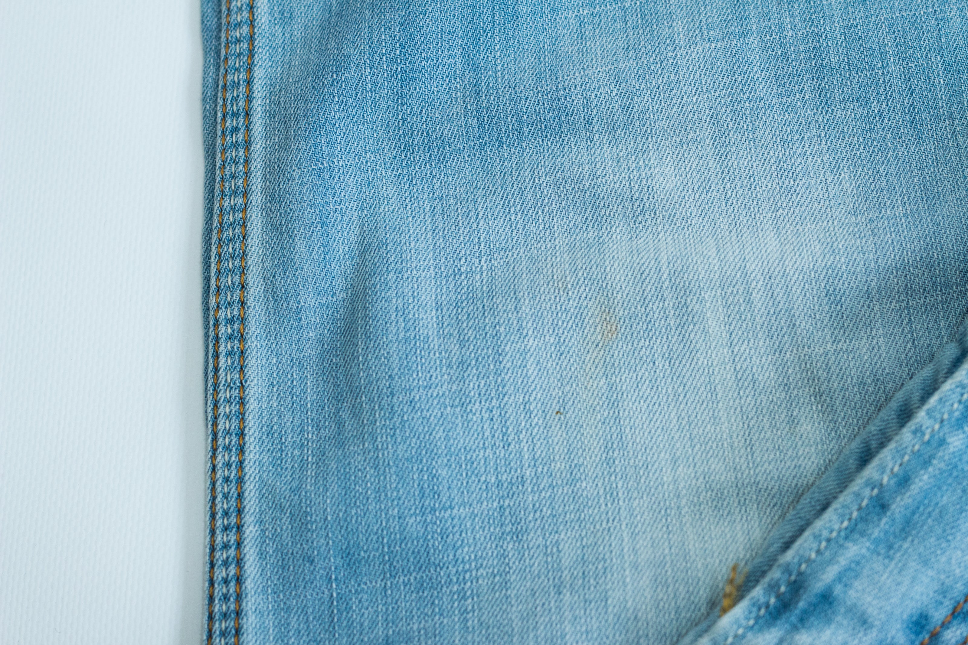 Levis 506 light wash jeans W32