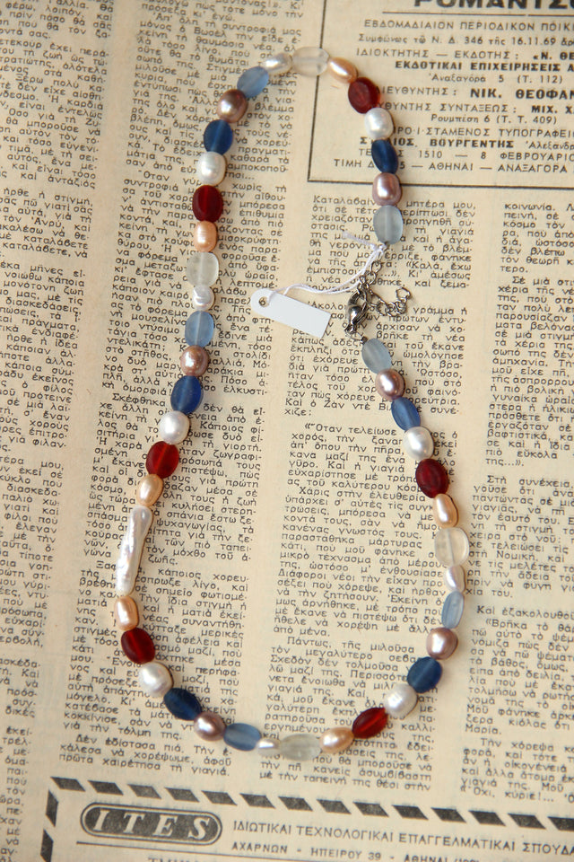 Handmade natural freshwater pearl necklace