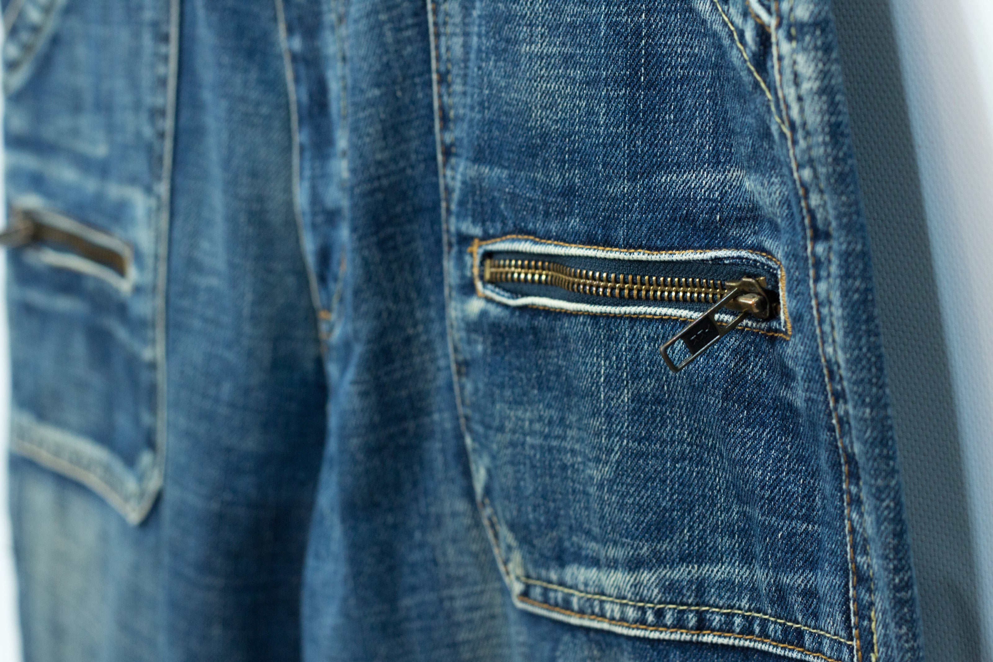 Super cute Y2K jeans