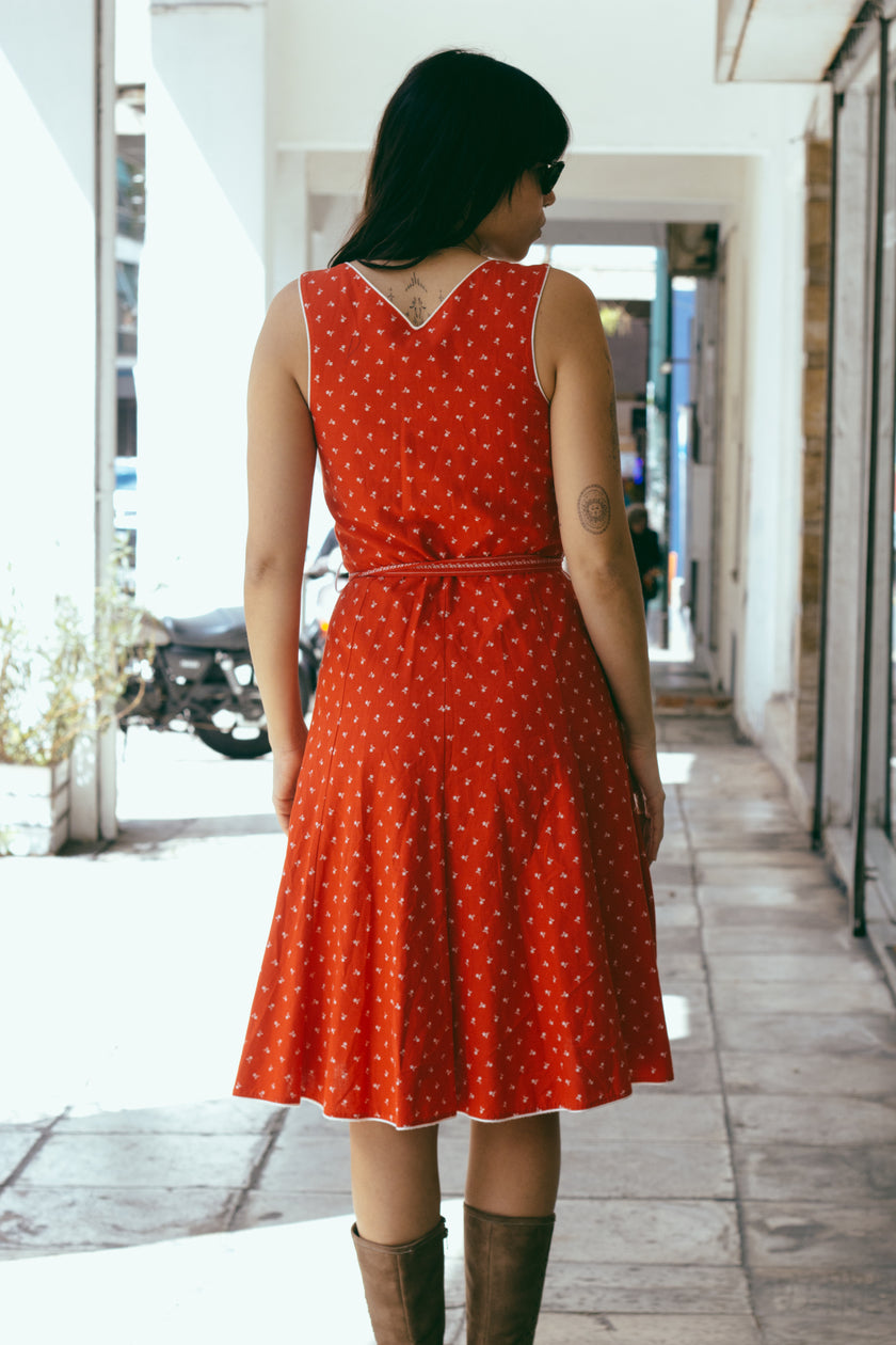 Super cute red vintage Dirndl dress