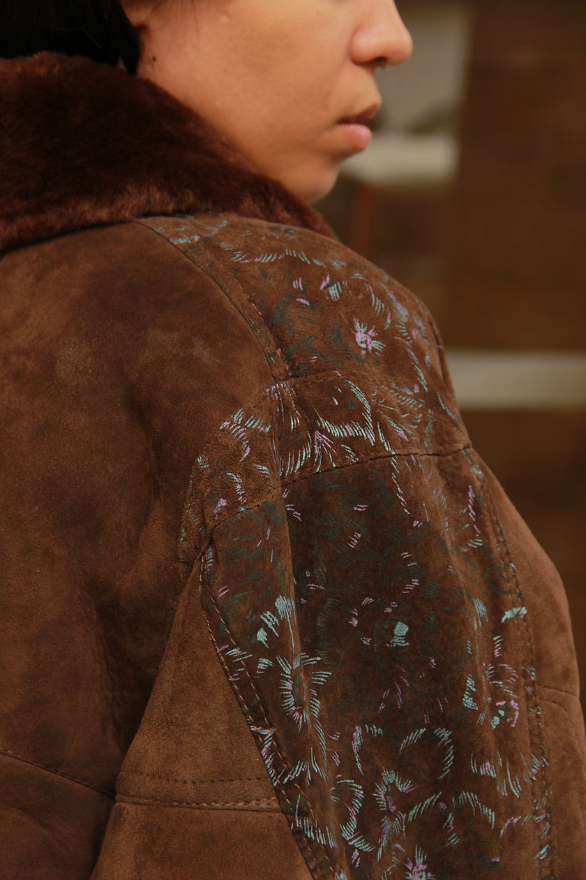 Vintage gorgeous shearling coat (XL)