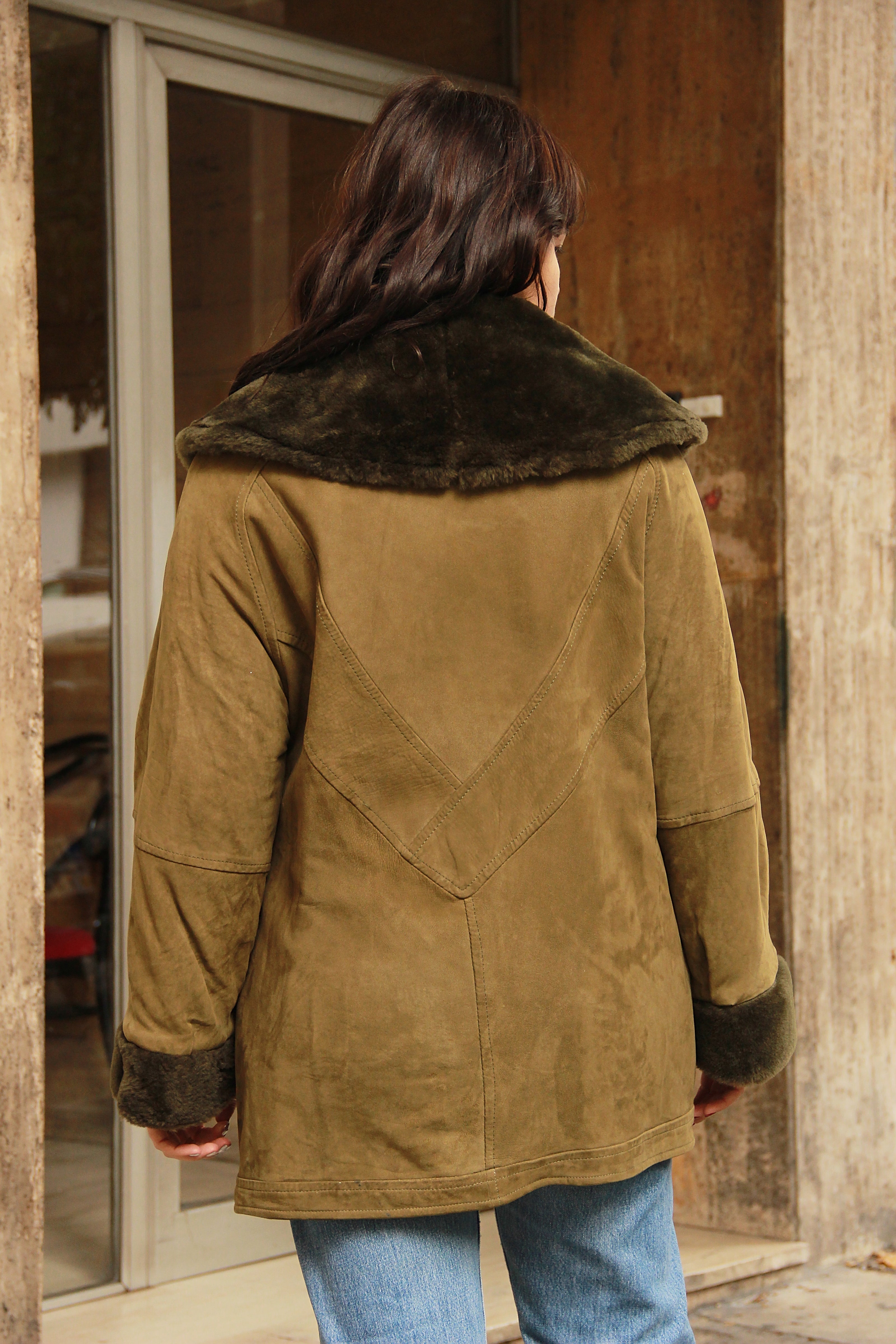 Vintage shearling coat (XL)