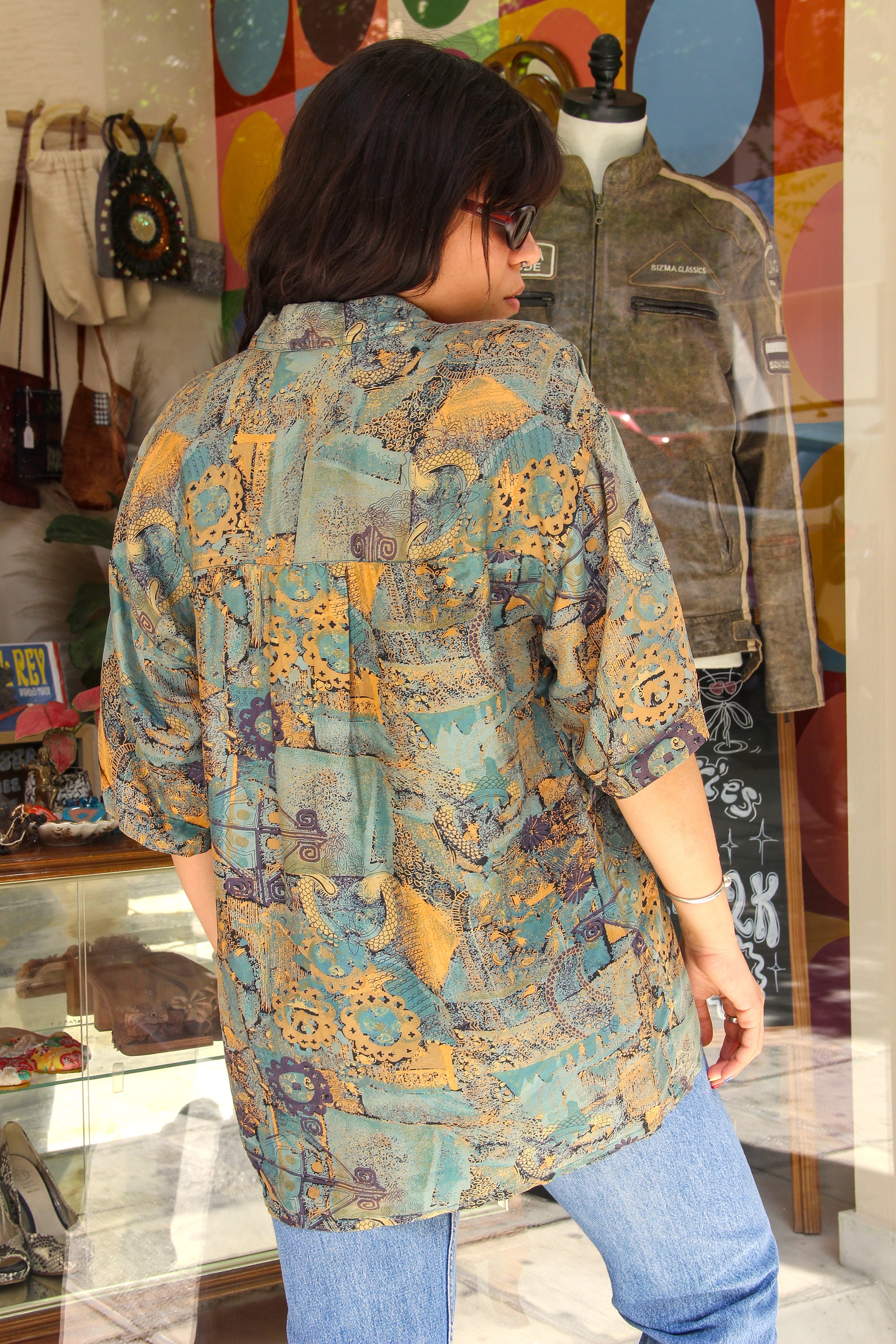 Vintage Men's Silk Funky patterned shirt (M)