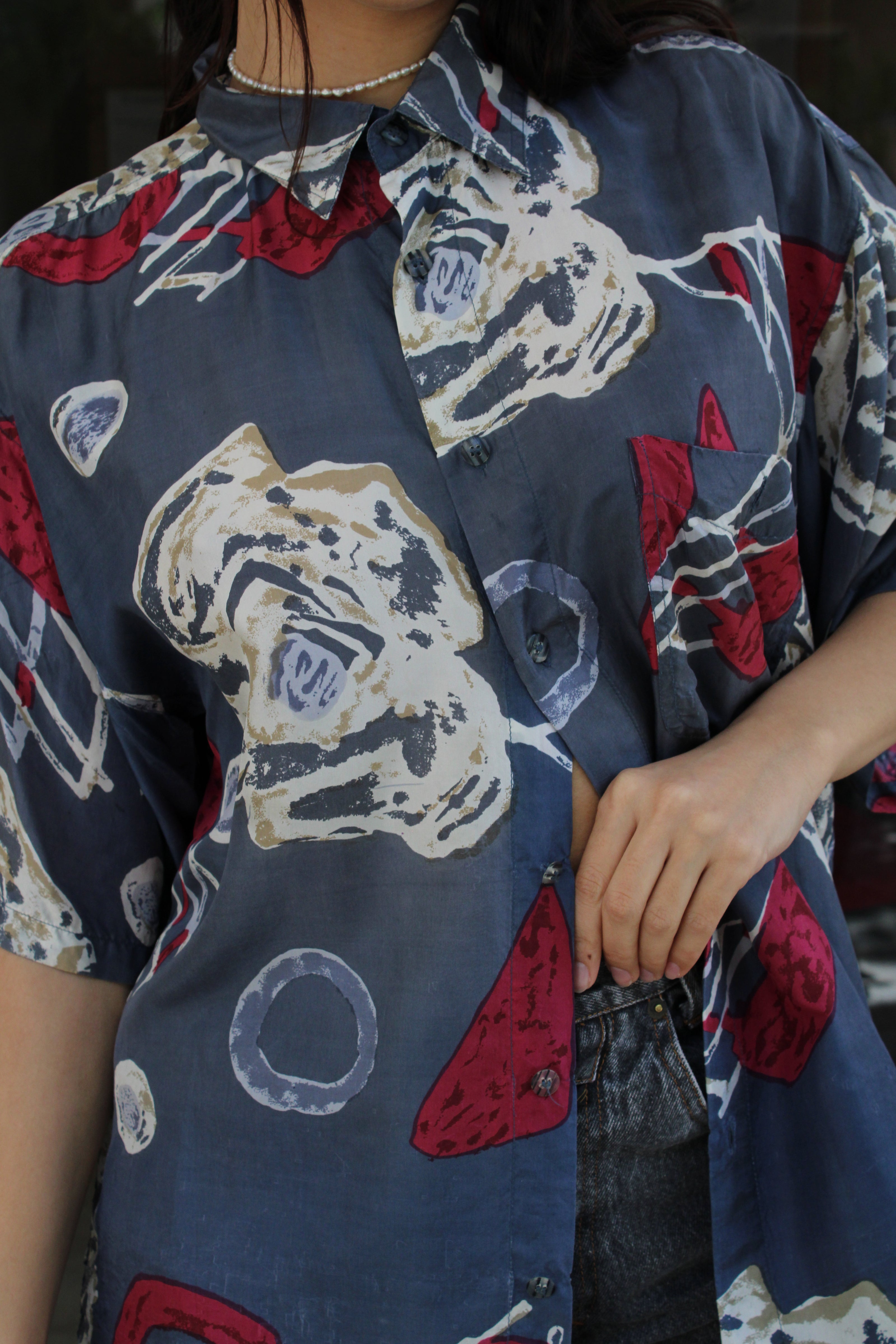 Stunning Men’s 100% silk shirt