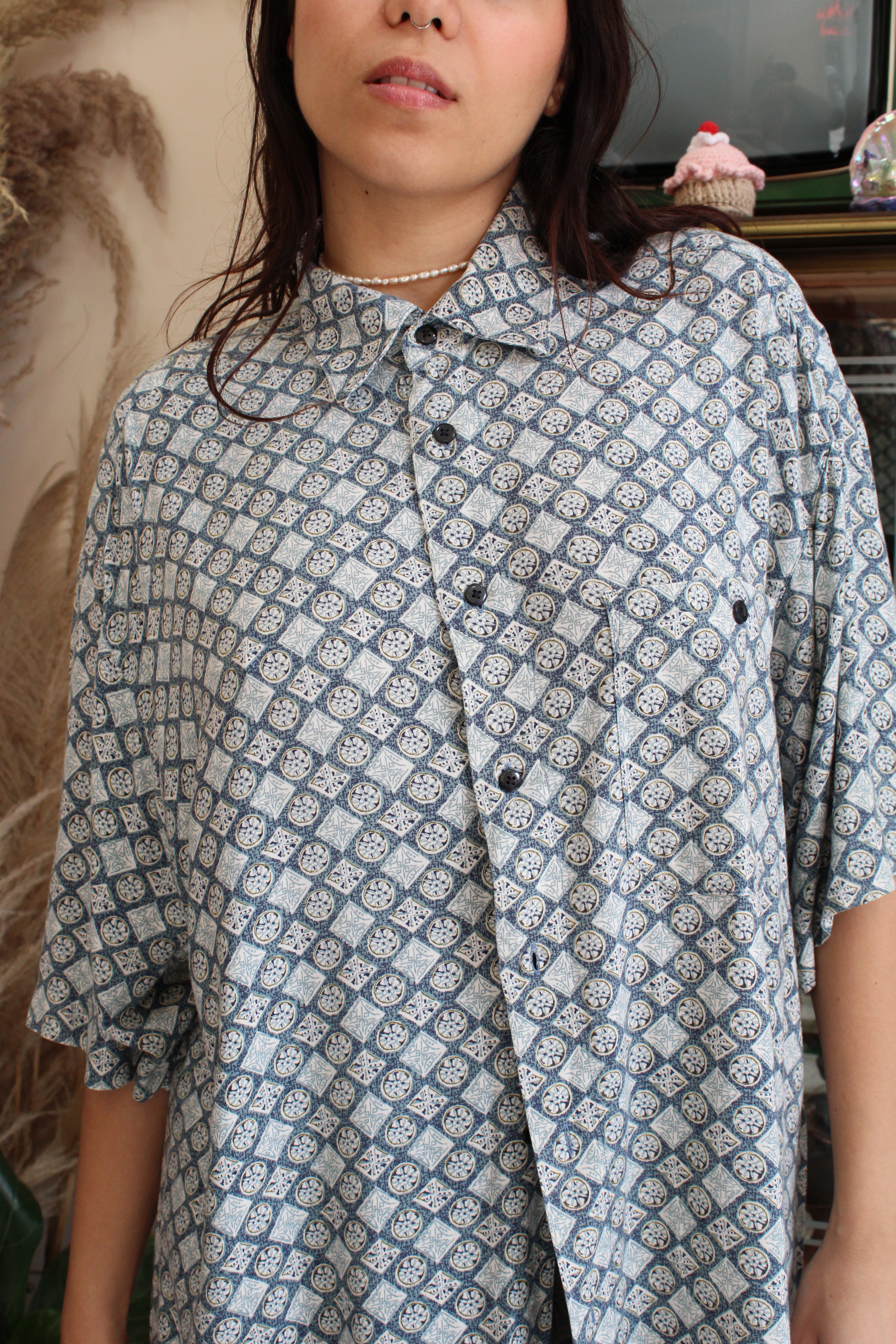 Men’s vintage funky oversized 100% viscose shirt
