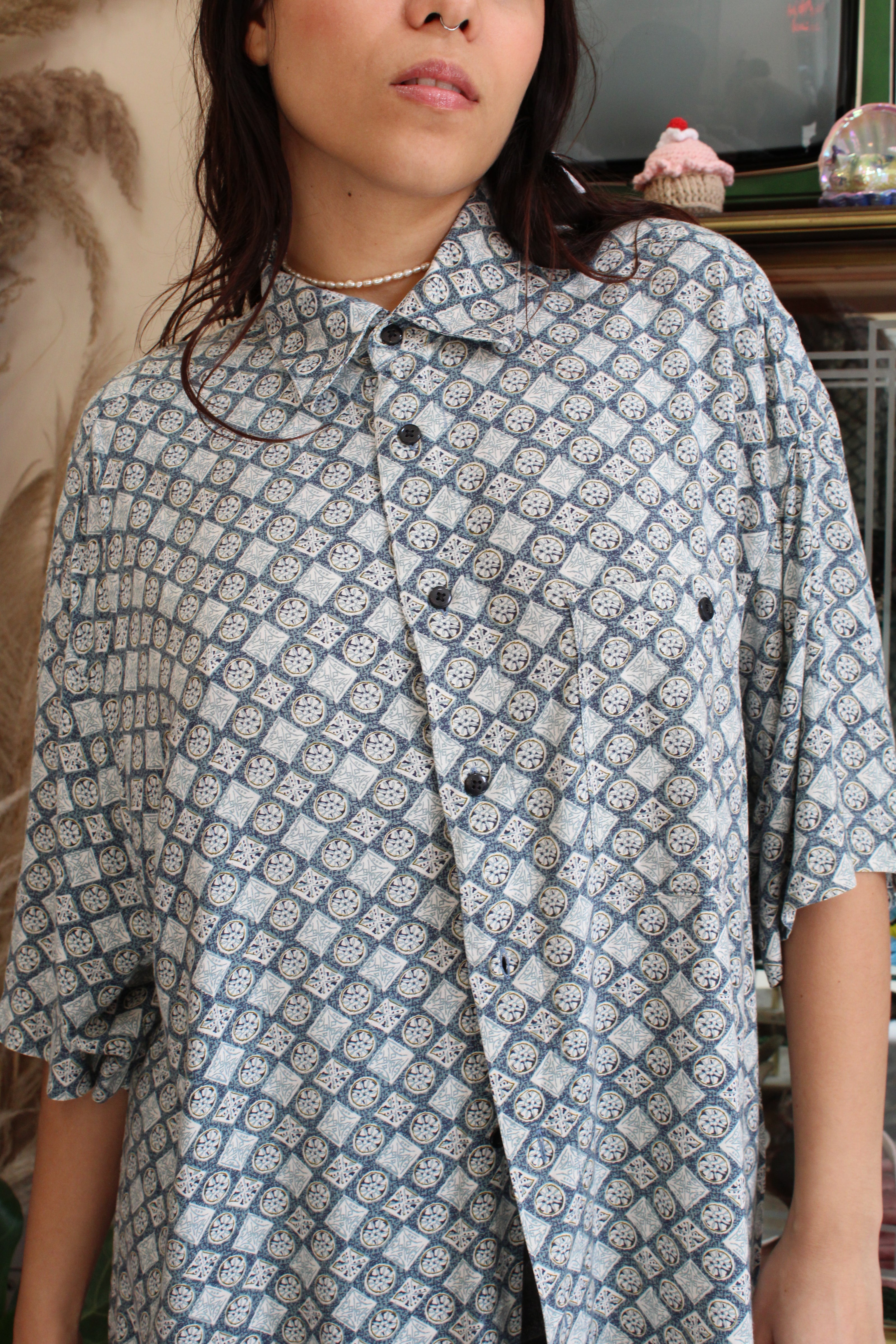 Men’s vintage funky oversized 100% viscose shirt