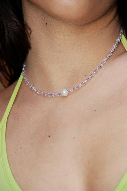 Handmade beaded chocker with natural pearl