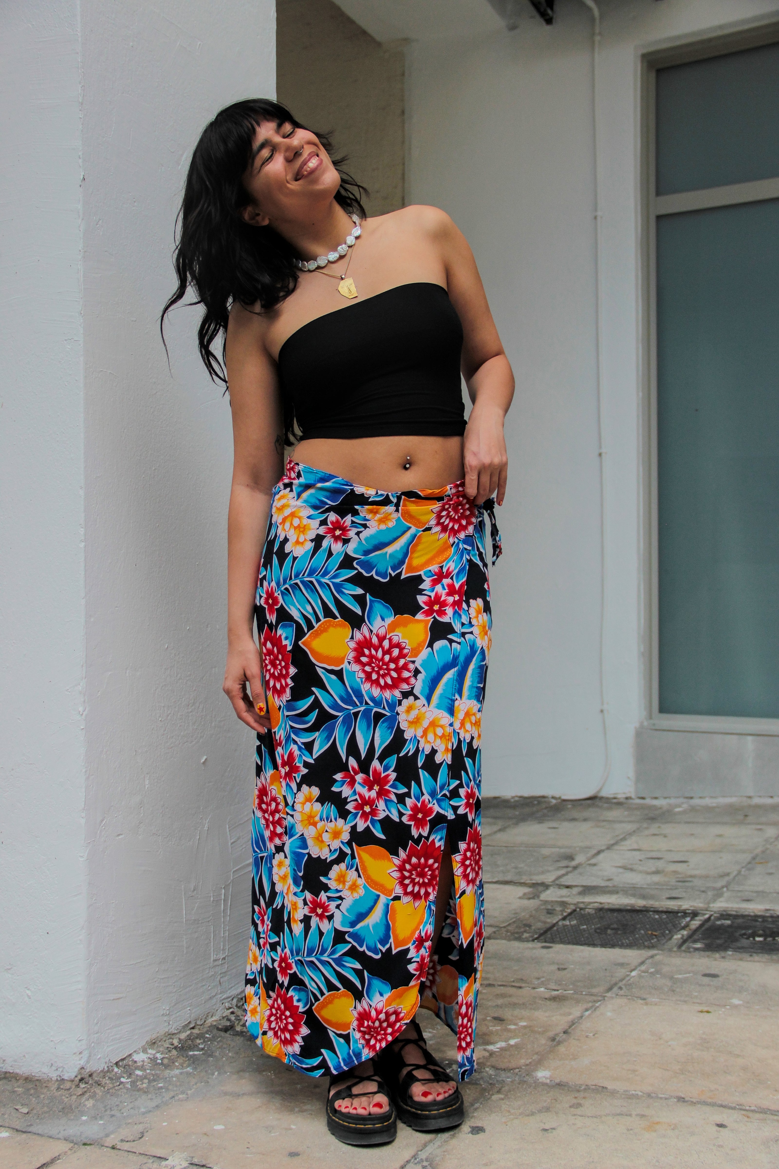 Super cute maxi funky patterned wrap skirt (XS/S)