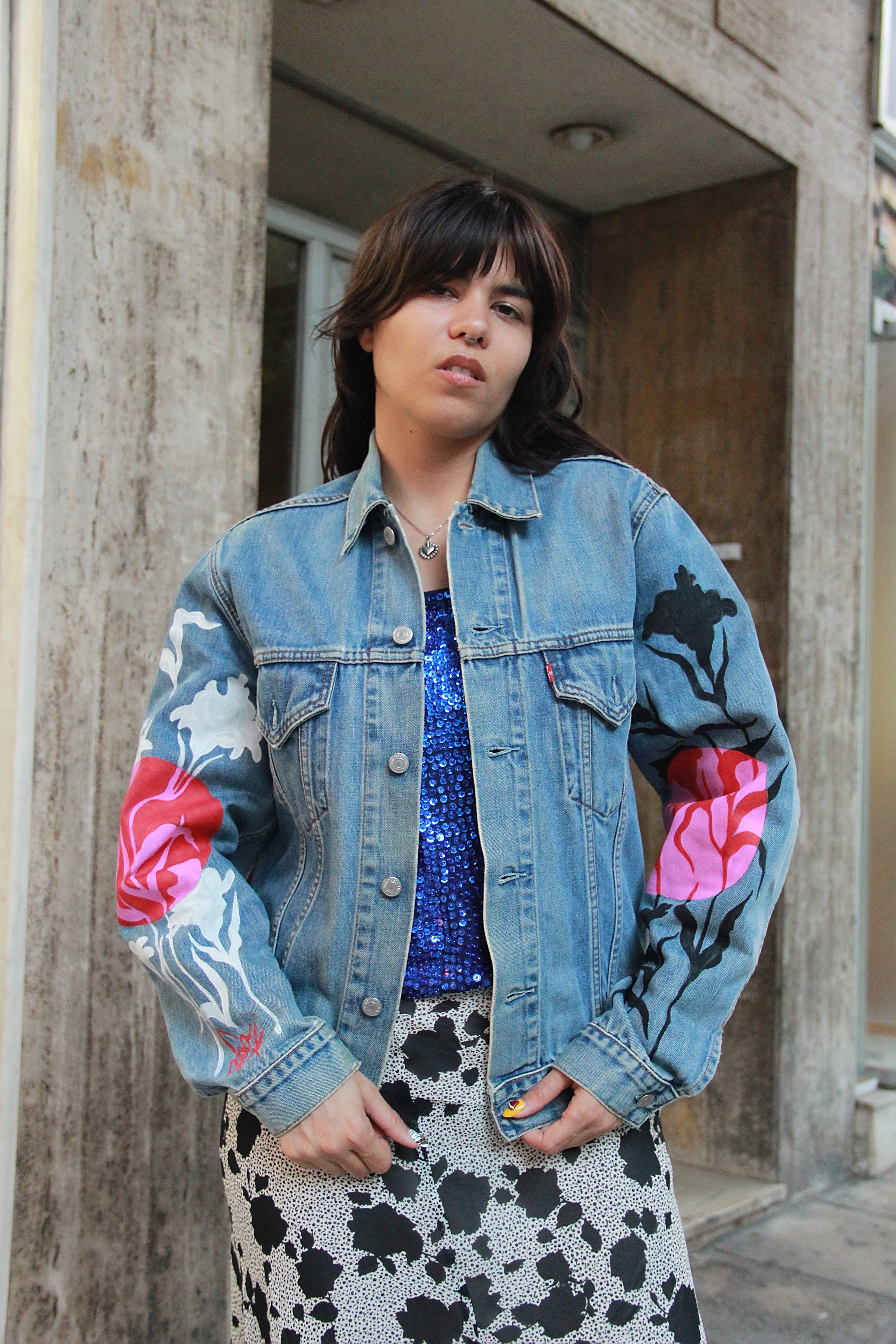 Handpainted Woman's Levis denim jacket (L)