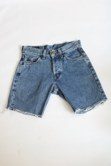 Lee low waisted denim shorts W26