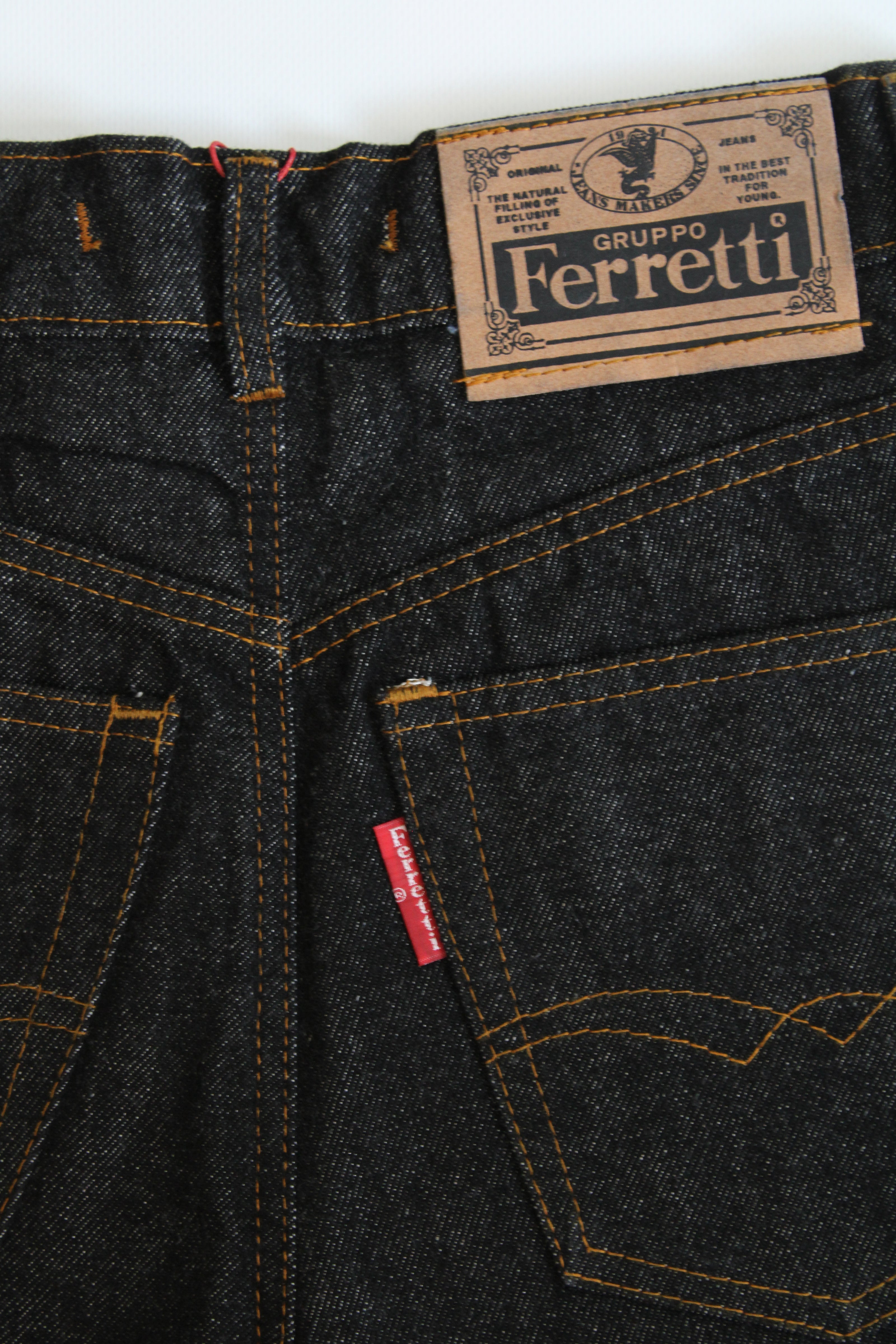 Dead stock Ferretti shorts