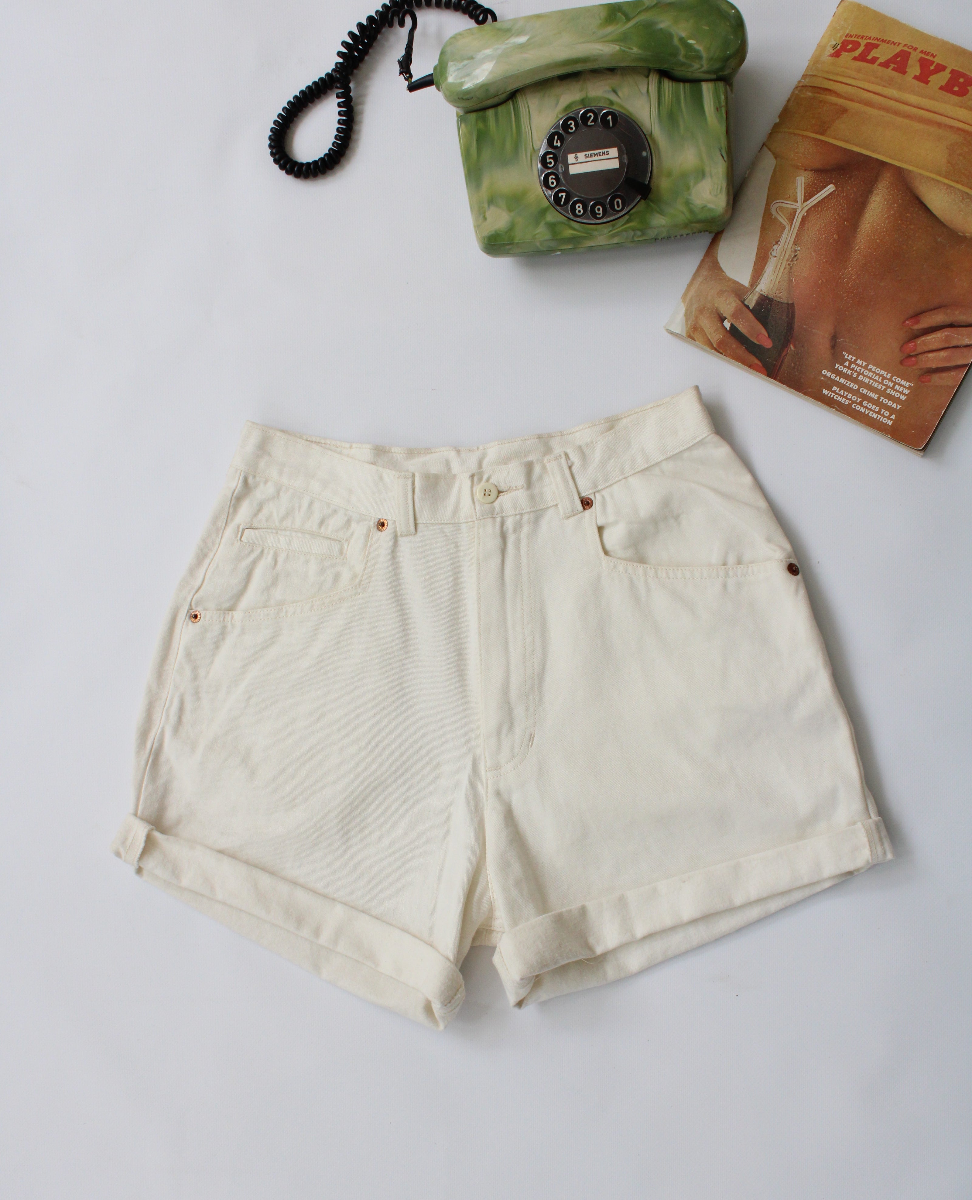 Deadstock Americanino high waisted shorts W31