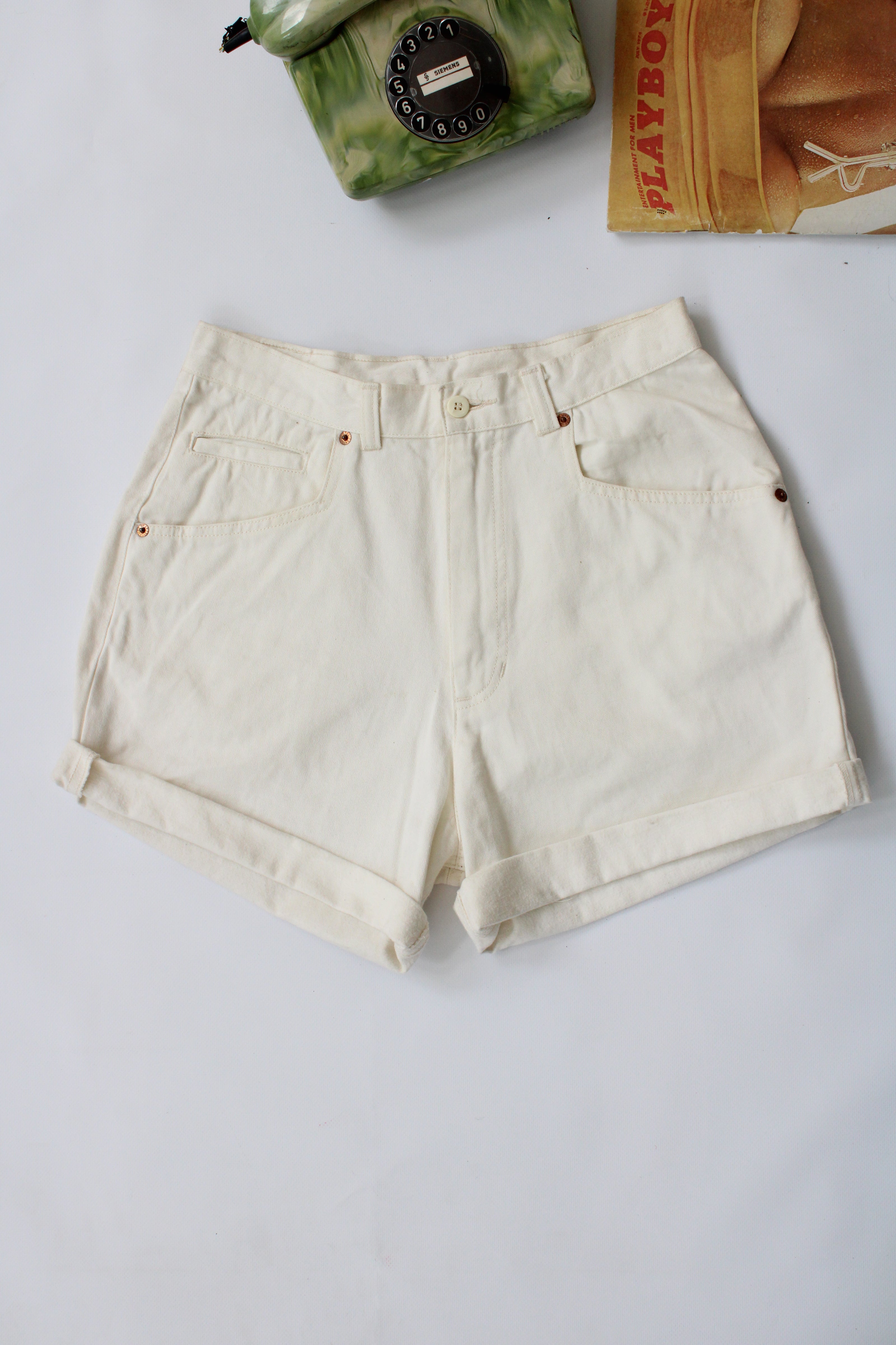 Deadstock Americanino high waisted shorts W31