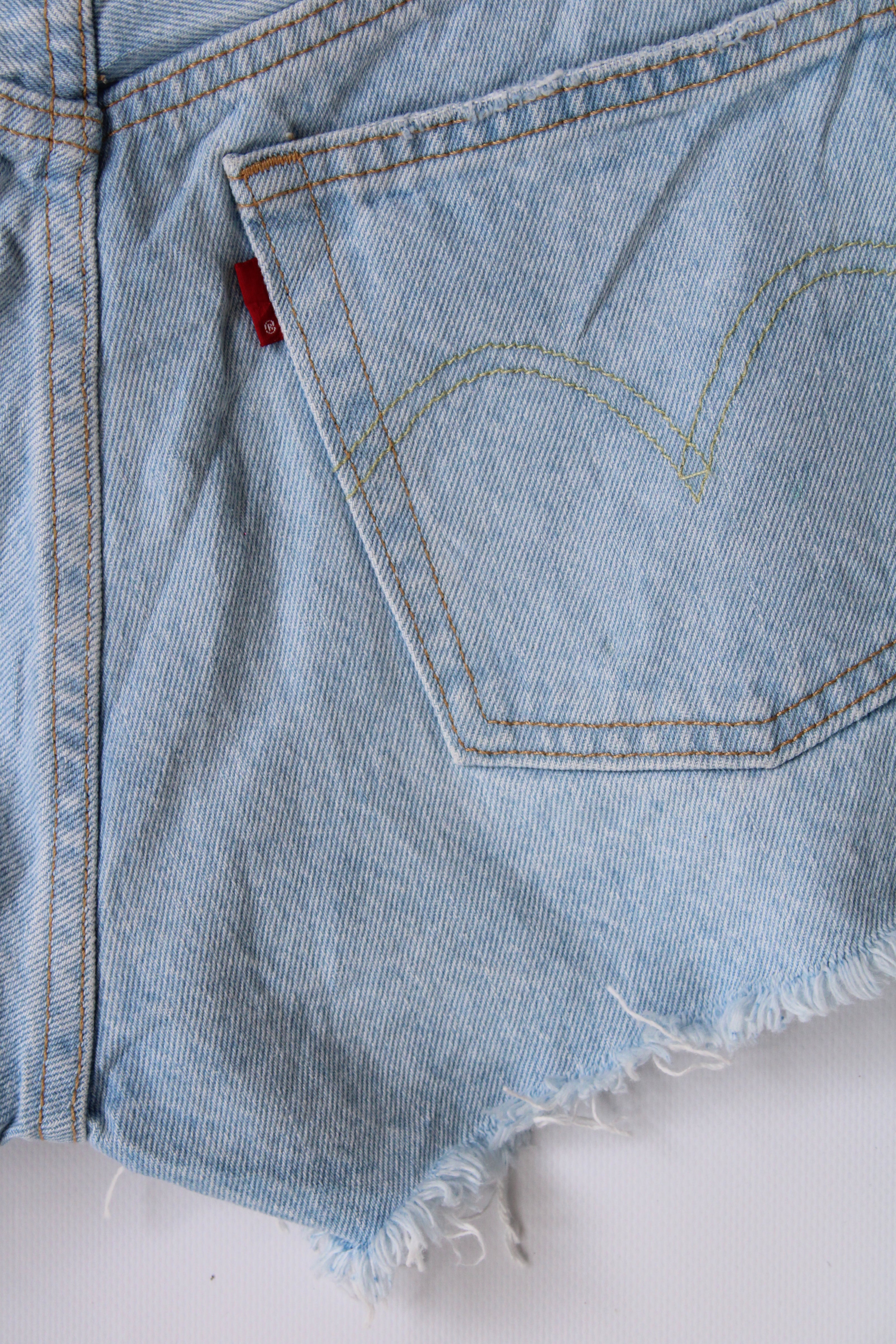 Levi’s 501 denim hot shorts