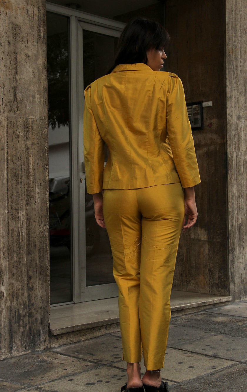 Vintage stinning 100% silk pantsuit (M)