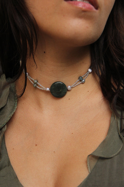 “Luna” handmade chocker