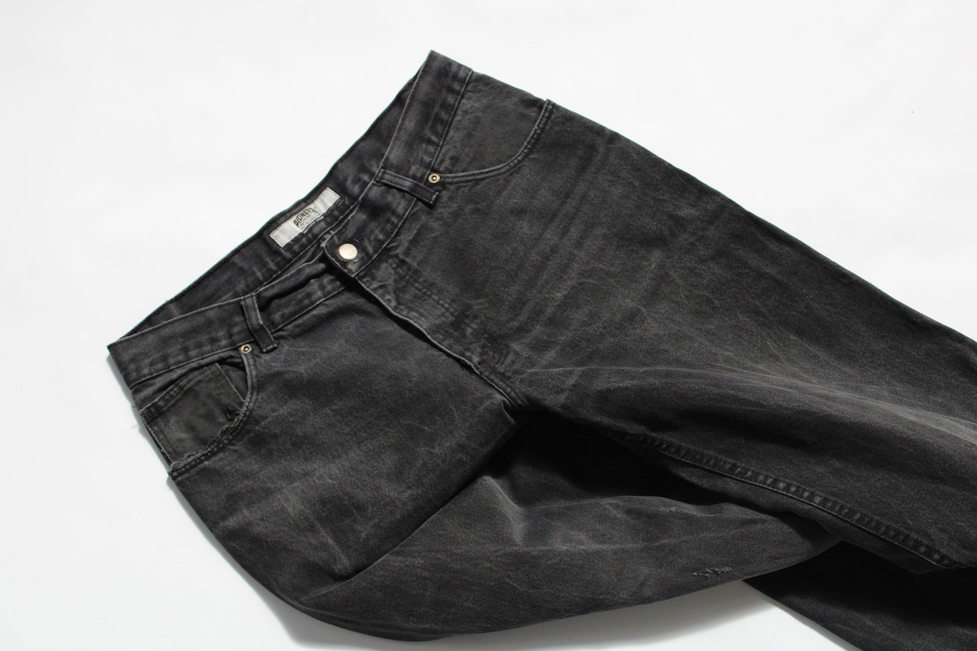 PIONEER grey wash jeans W36
