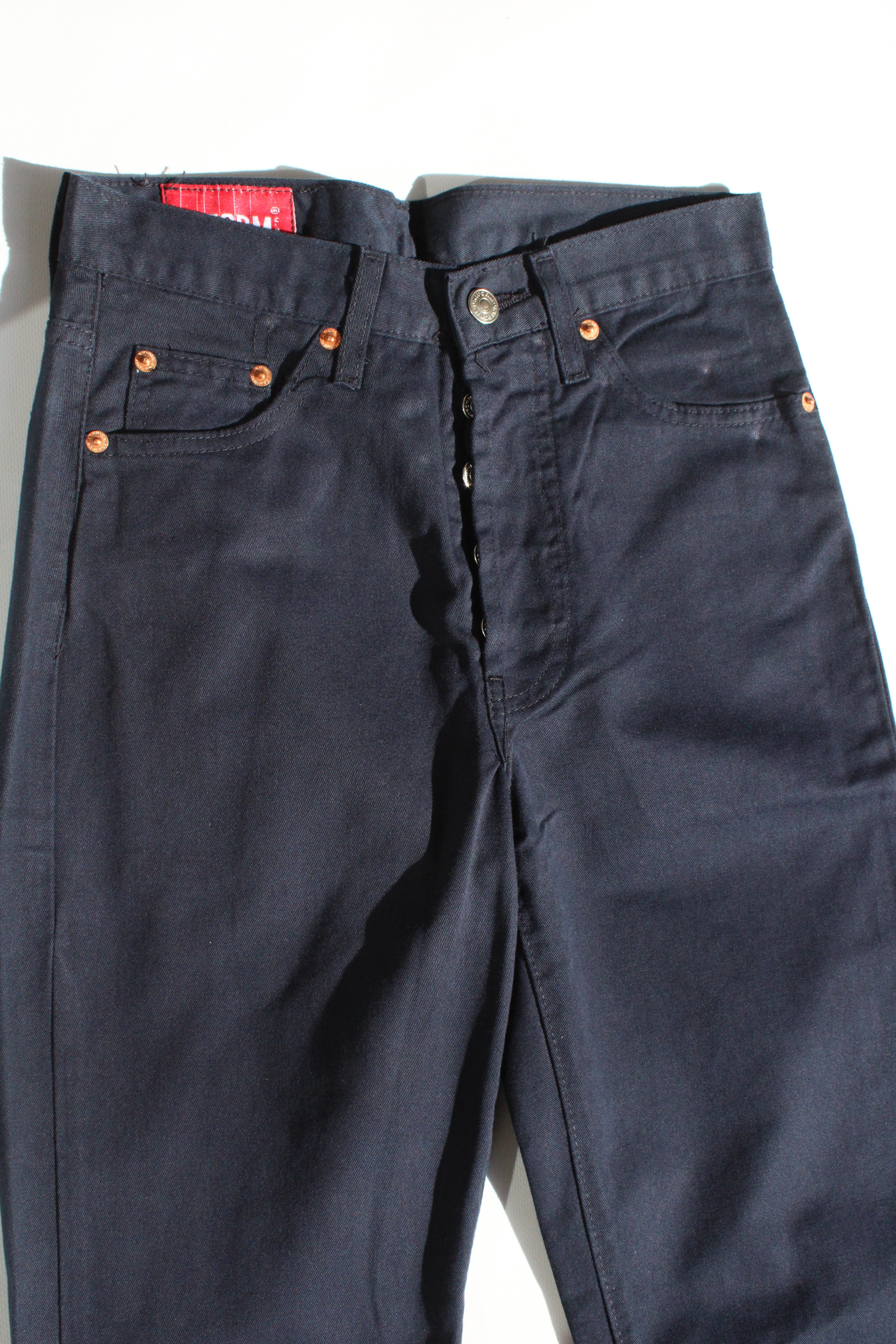 Uniform dead stock dark blue light jeans