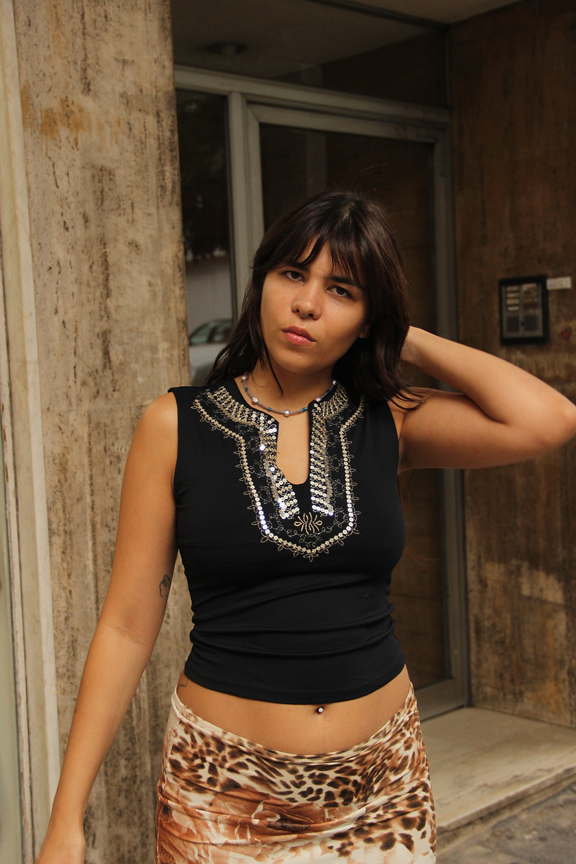 Super hot vintage top with sequin detailing (S/L)