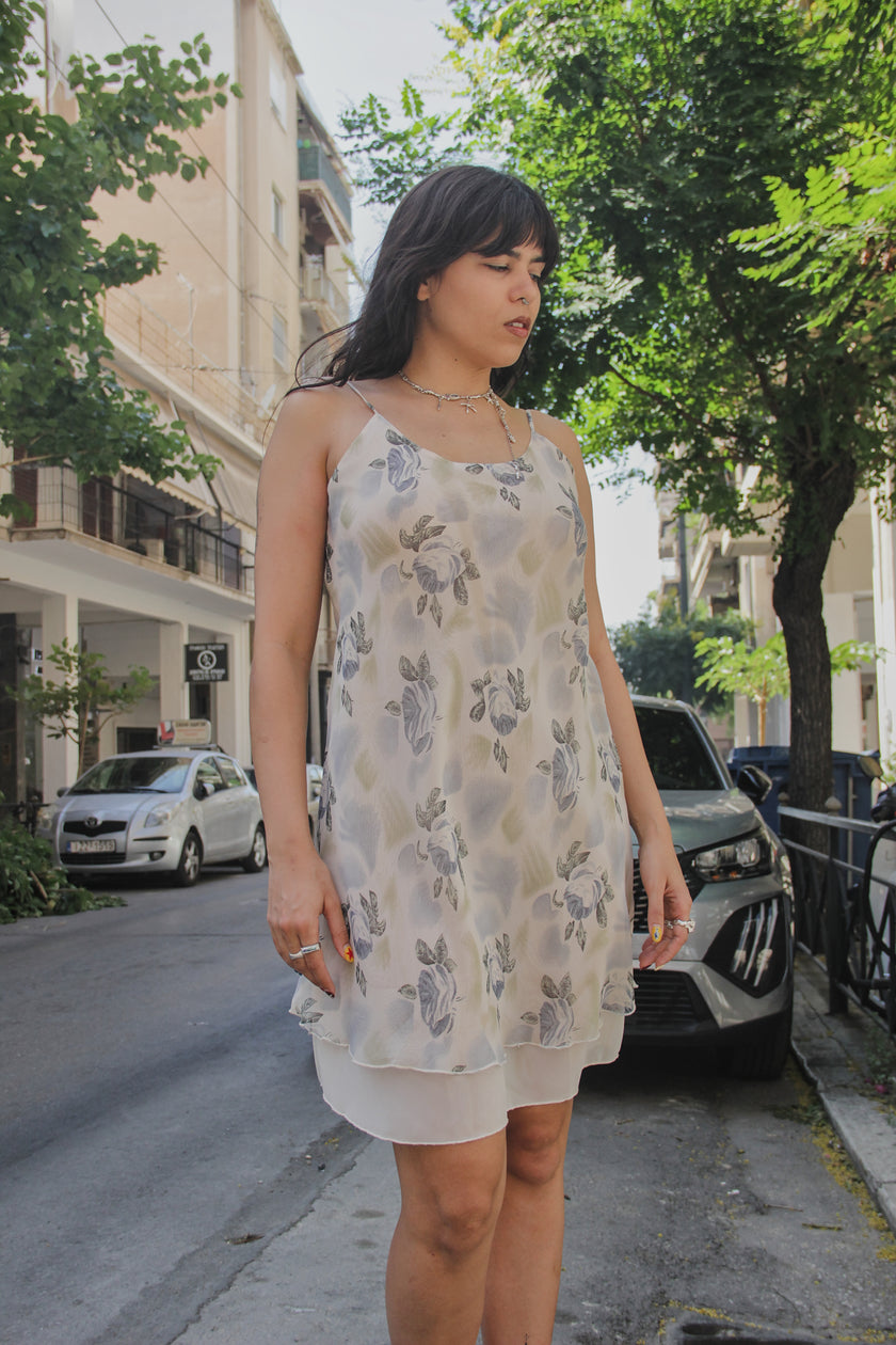 Beautiful vintag efloral 100% silk dress (M/L)
