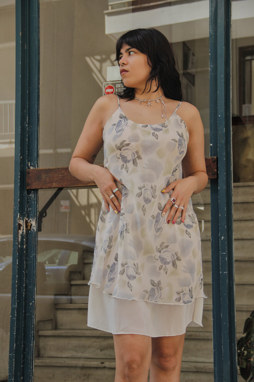 Beautiful vintag efloral 100% silk dress (M/L)