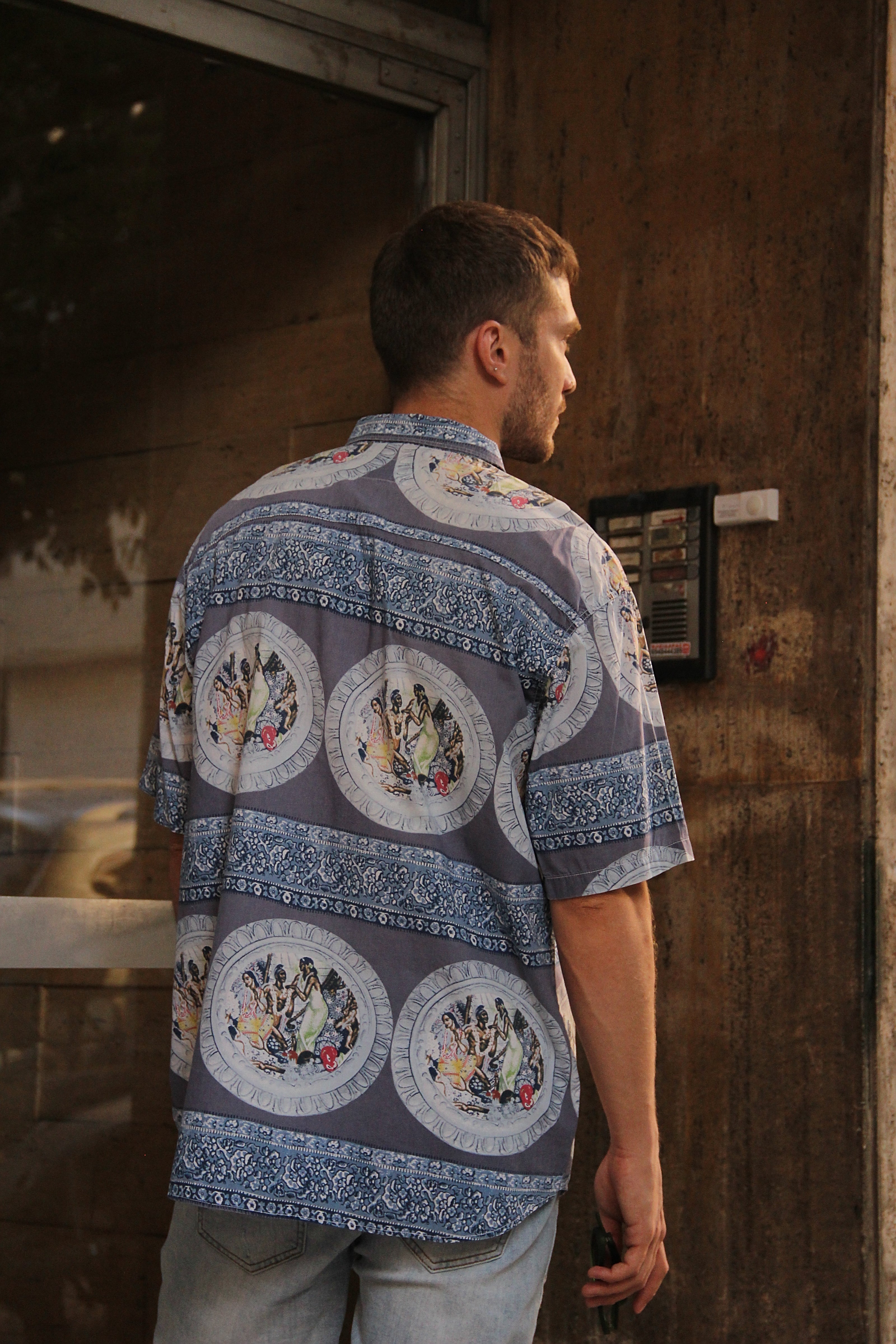 Vintage funky patterned shirt (XL)