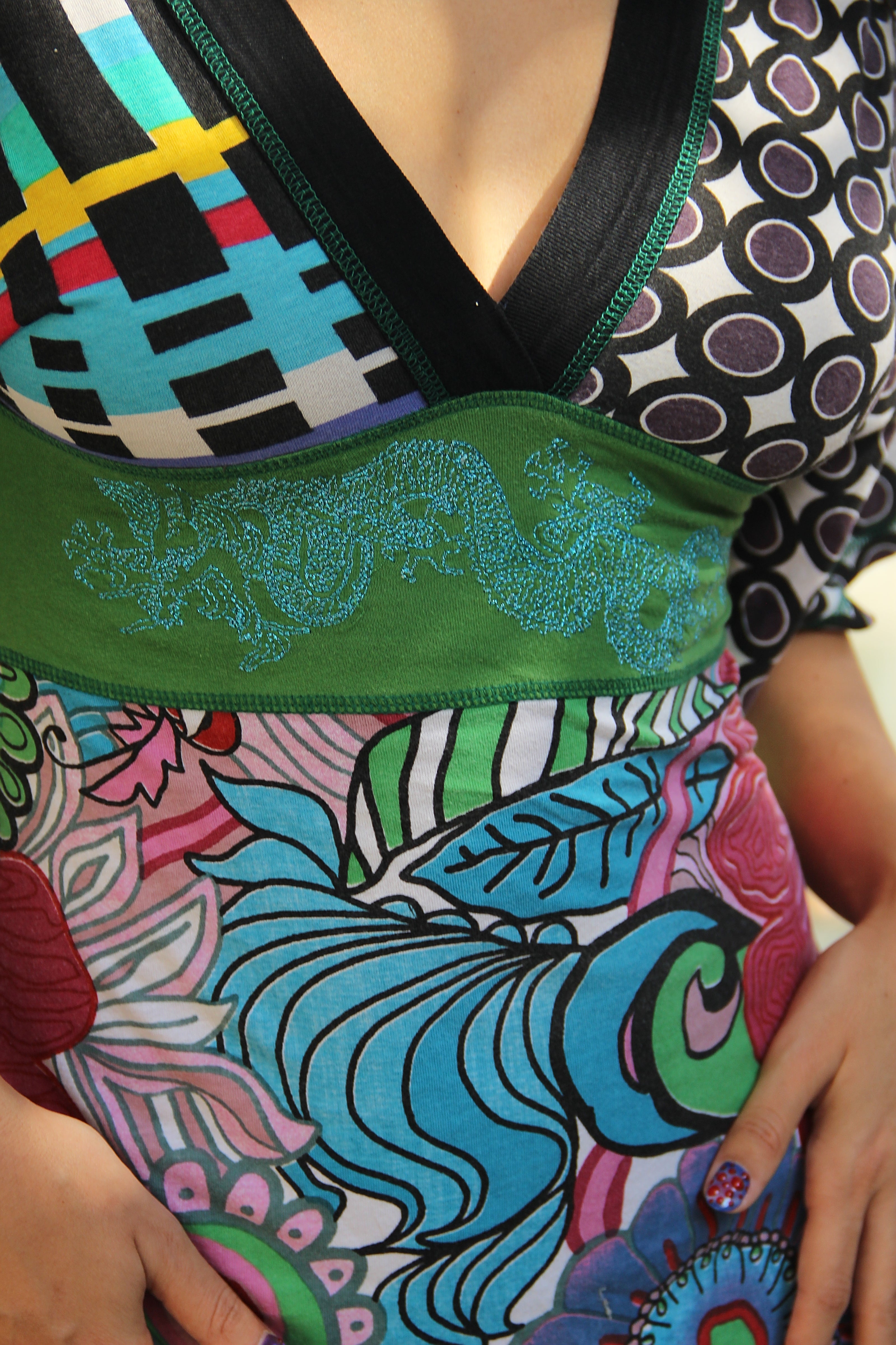 Desingual funky patterned dress (S)
