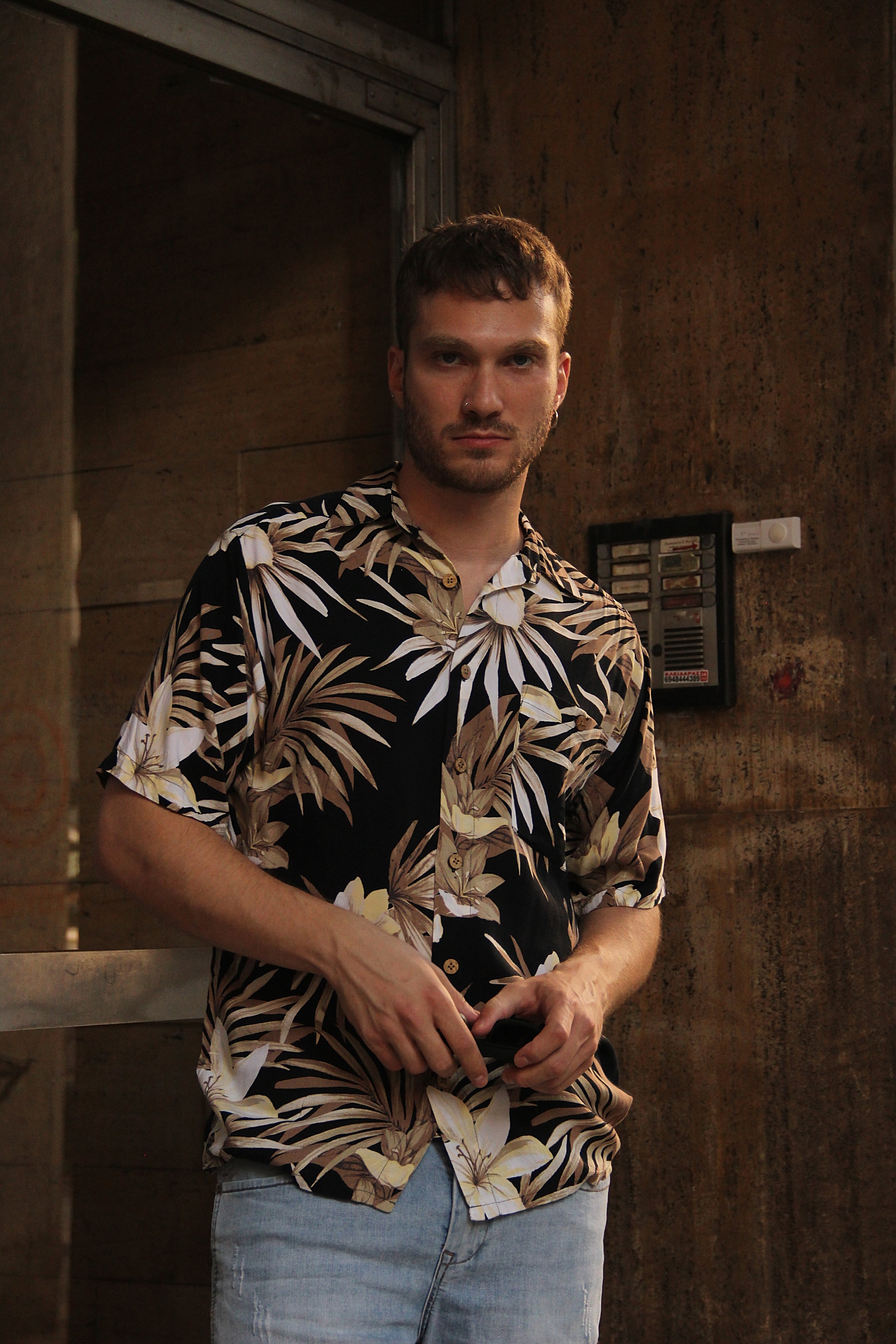 Funky patterned shirt (S)