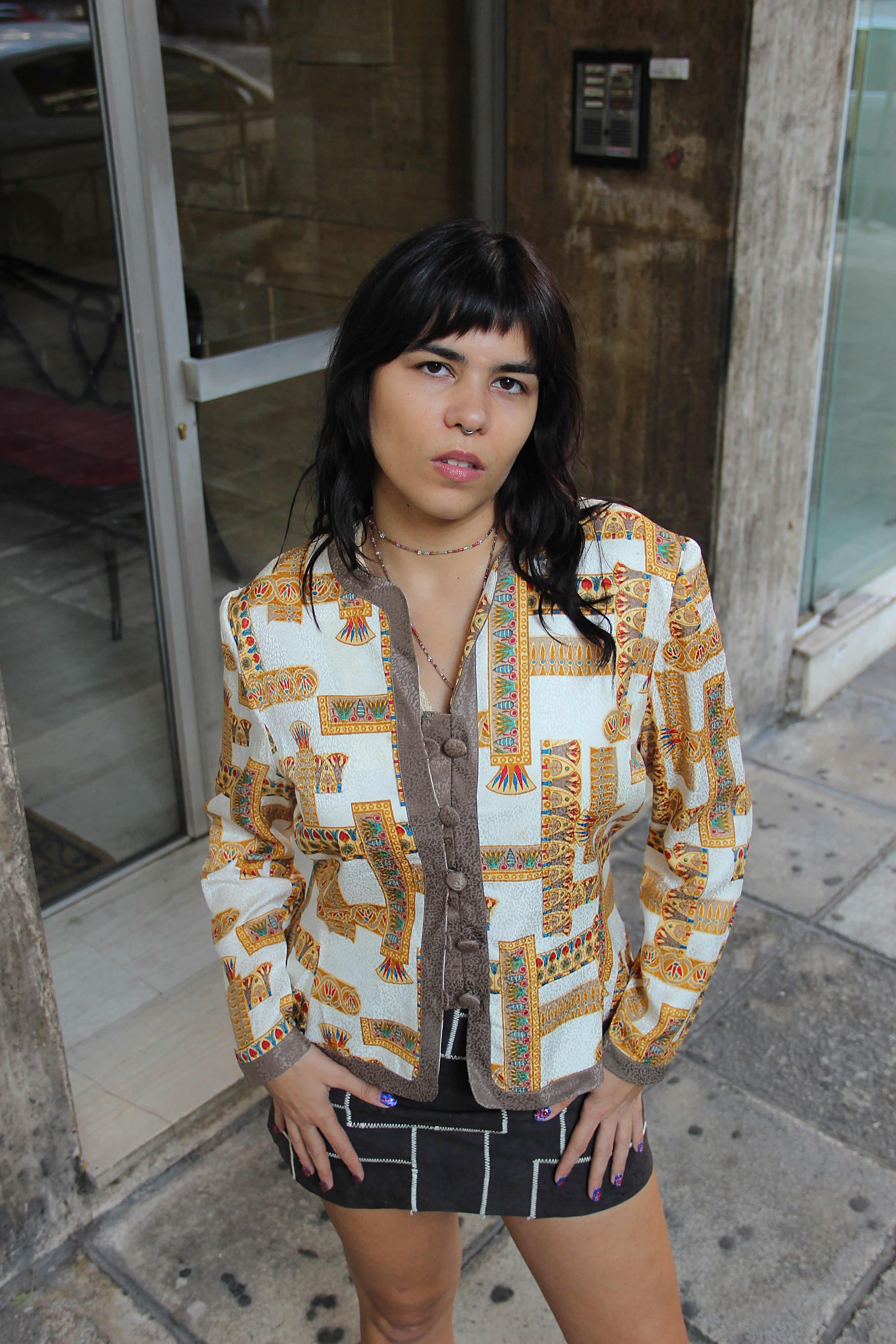 Beautiful 100% silk patterned blazer (L)