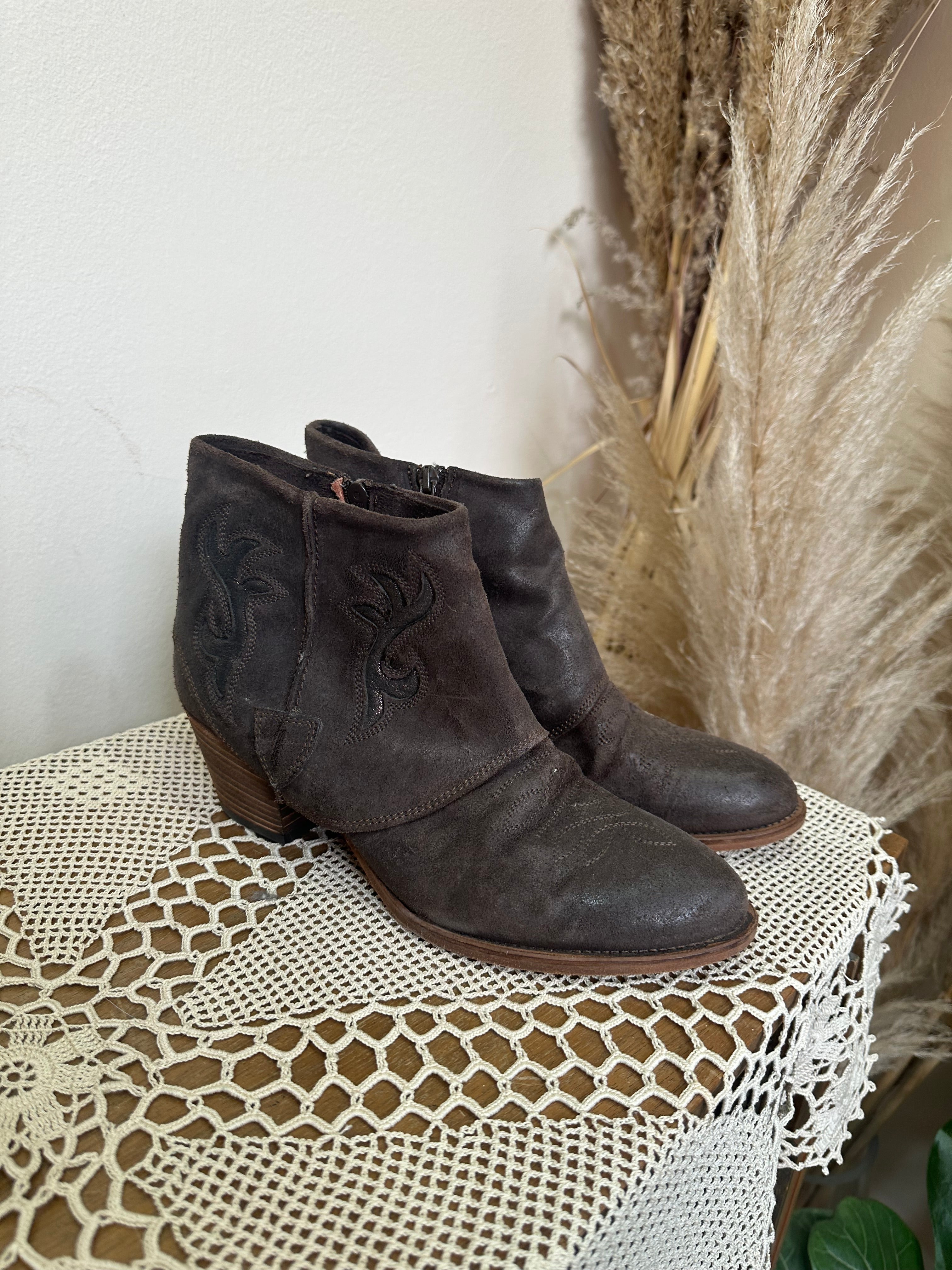 Leather western boots